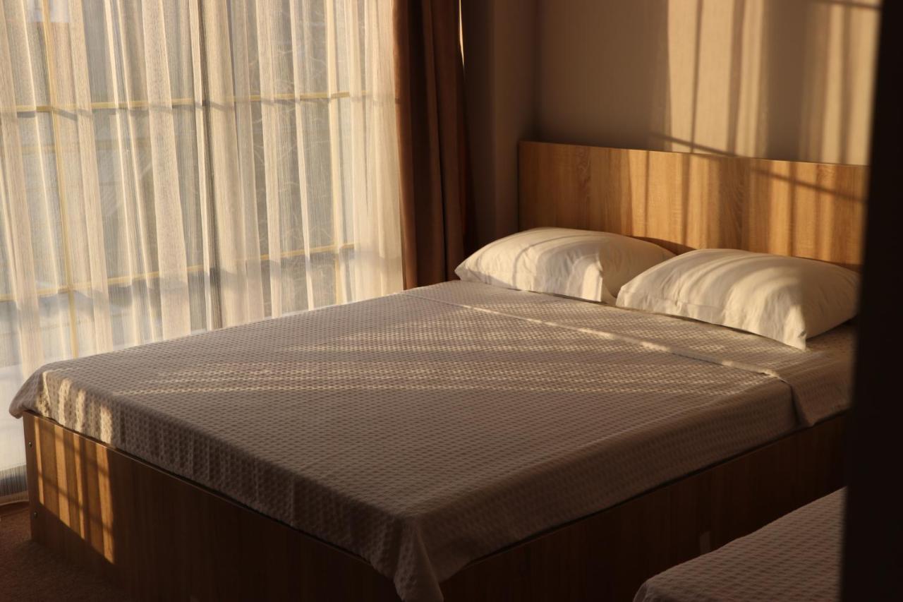 Riva Hotel Kobuleti Kültér fotó